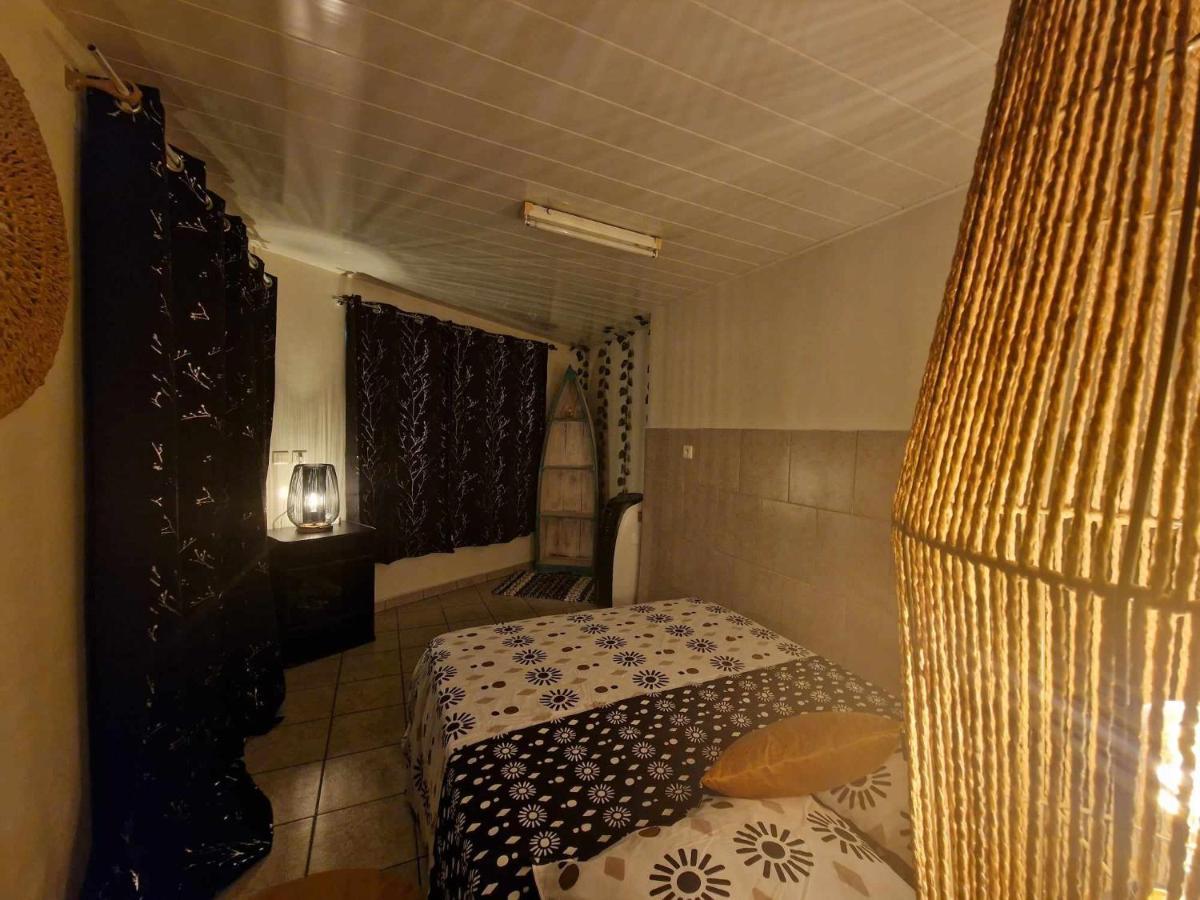 Hime Lodge Papeete  Exteriör bild