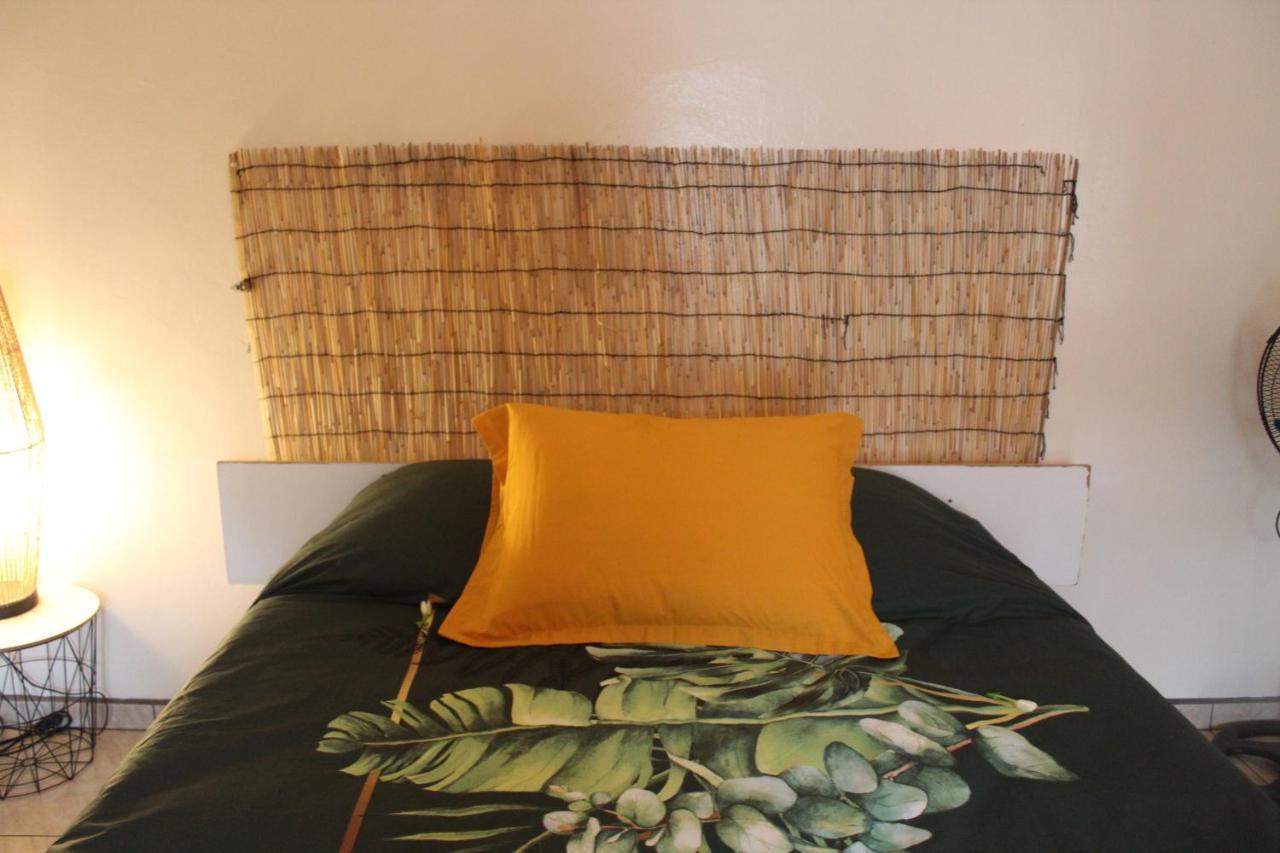 Hime Lodge Papeete  Exteriör bild